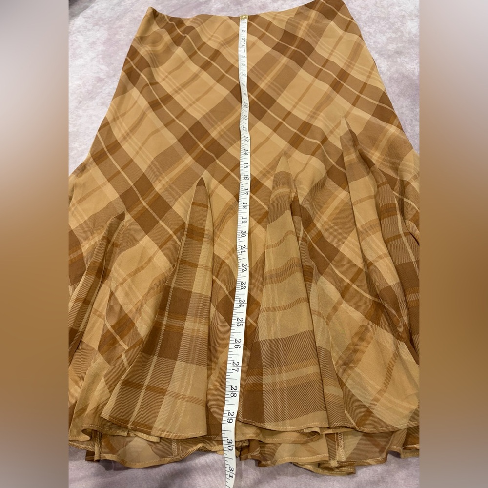 Lauren Ralph Lauren M Women 100% Silk Brown Plaid Skirt Light and Airy New - Picture 12 of 14